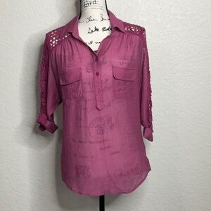 359- Kut from the Kloth NWT Purple Sheer Open Lace Long Sleeve Henley Size Small